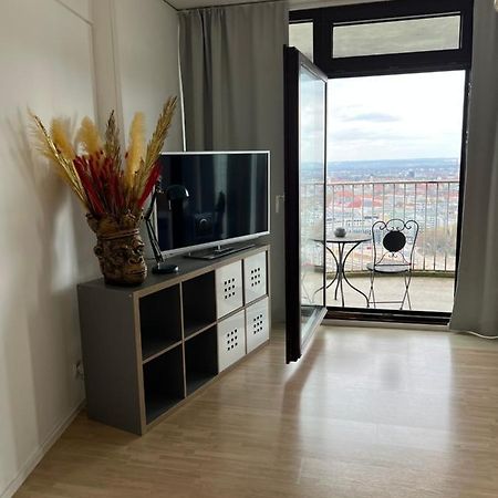 Cityapartment Im 33. Stock 아우크스부르크 외부 사진
