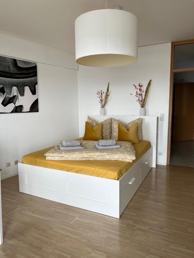 Cityapartment Im 33. Stock 아우크스부르크 외부 사진